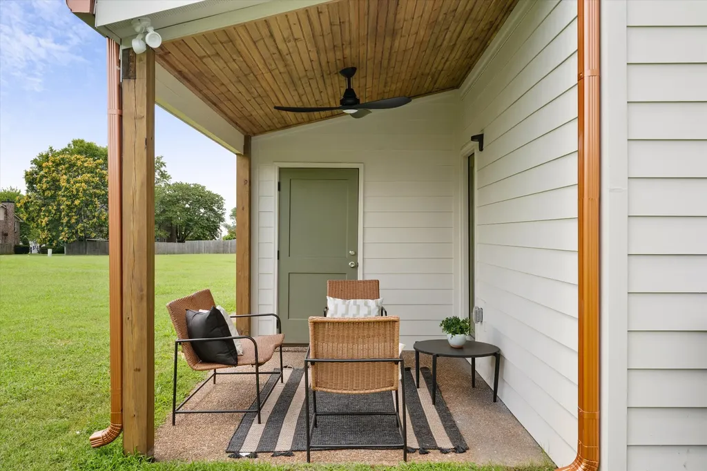 2437 Robbie Court Nashville TN 37214