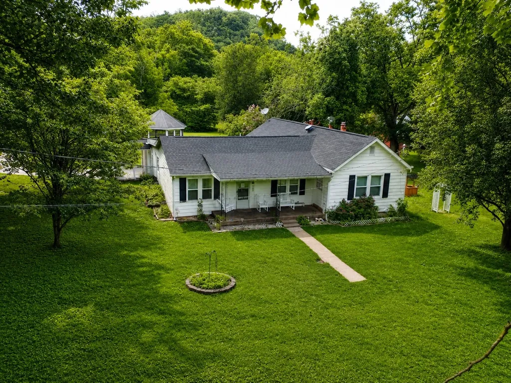 4455 Pond Creek Road Pegram TN 37143