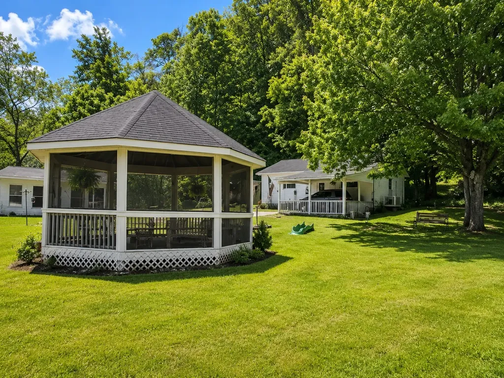4455 Pond Creek Road Pegram TN 37143