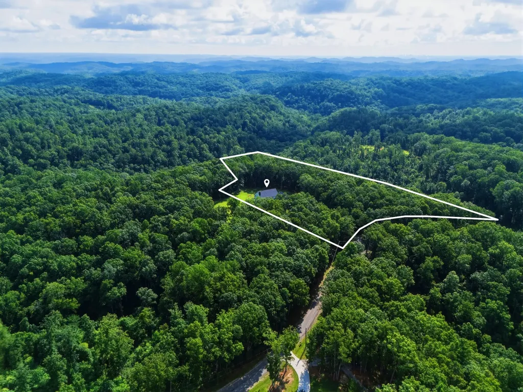 1658 Apache Trail Pegram TN 37143