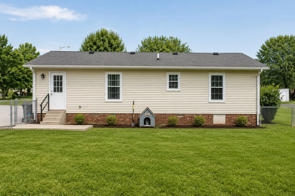 701 Herb Drive Lawrenceburg TN 38464