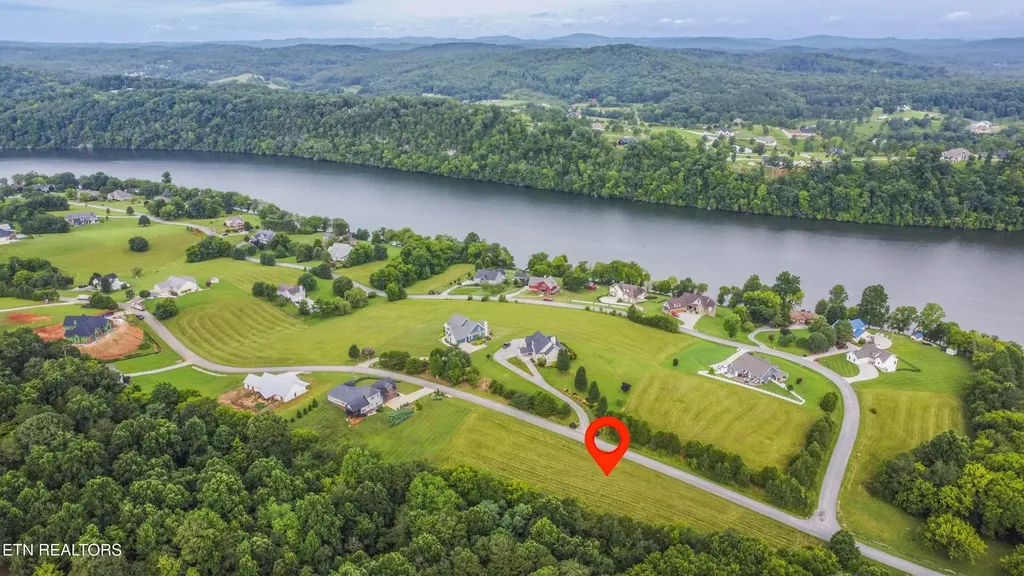 315 Marble Bluff Drive Kingston TN 37763