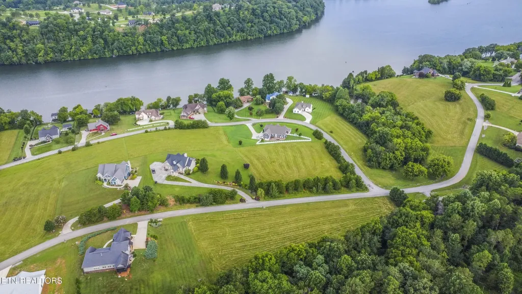 315 Marble Bluff Drive Kingston TN 37763