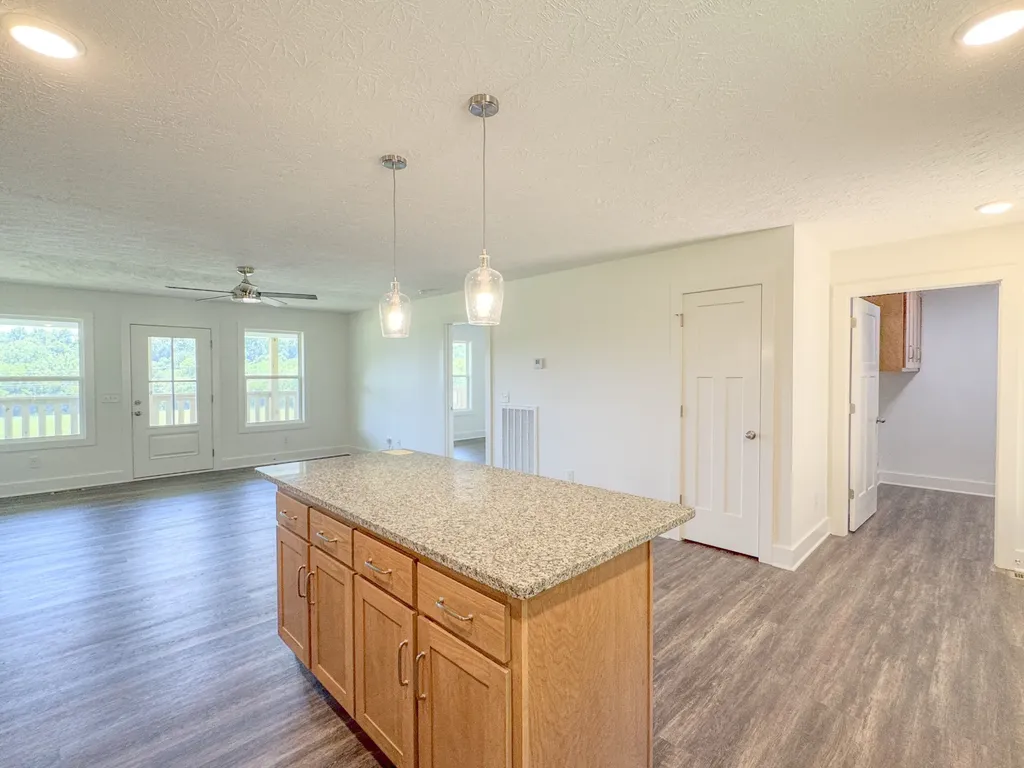 944 Wartrace Highway Pleasant Shade TN 37145