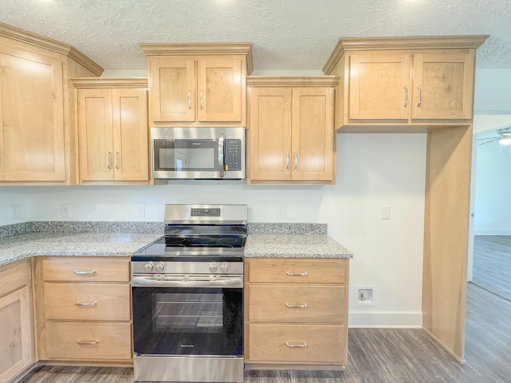 944 Wartrace Highway Pleasant Shade TN 37145