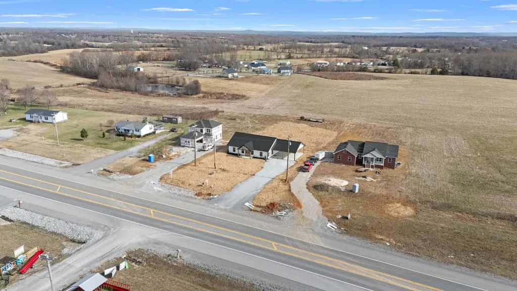 6245 Mcminnville Highway Smithville TN 37166