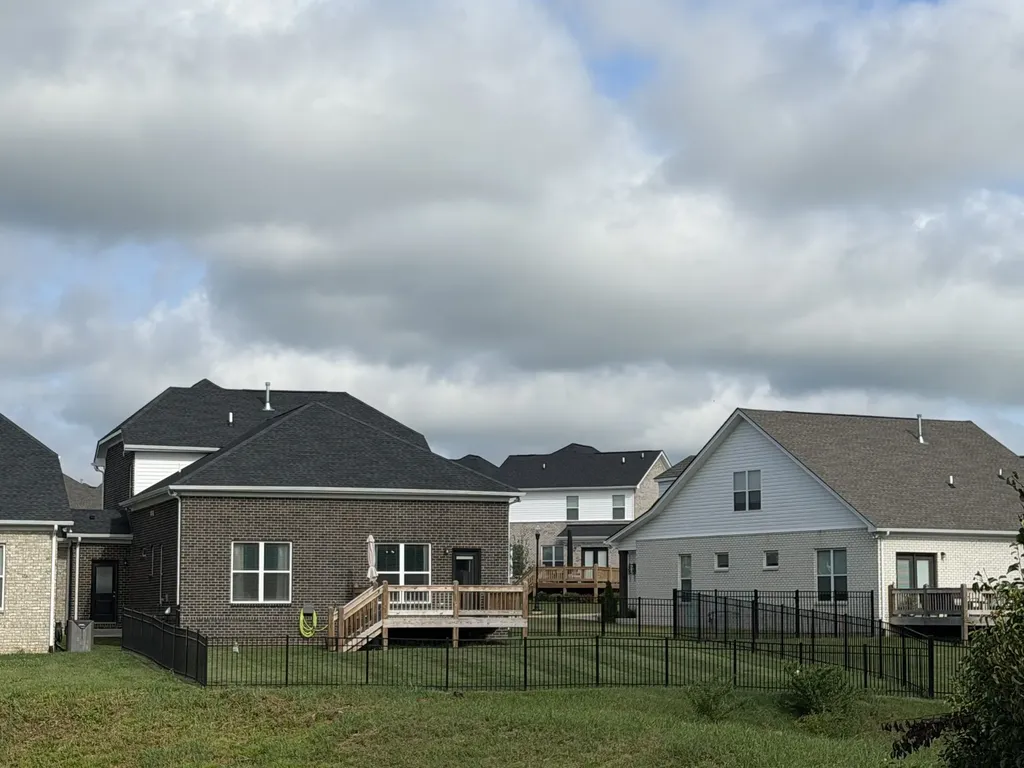 218 Hudson Drive Gallatin TN 37066