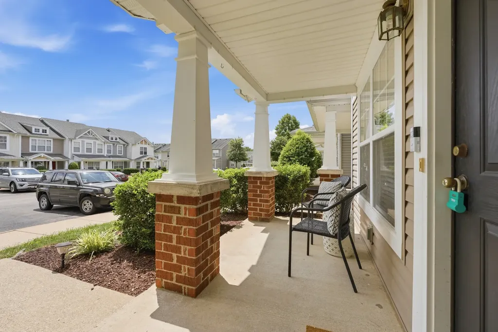 3373 Harpeth Springs Drive Nashville TN 37221