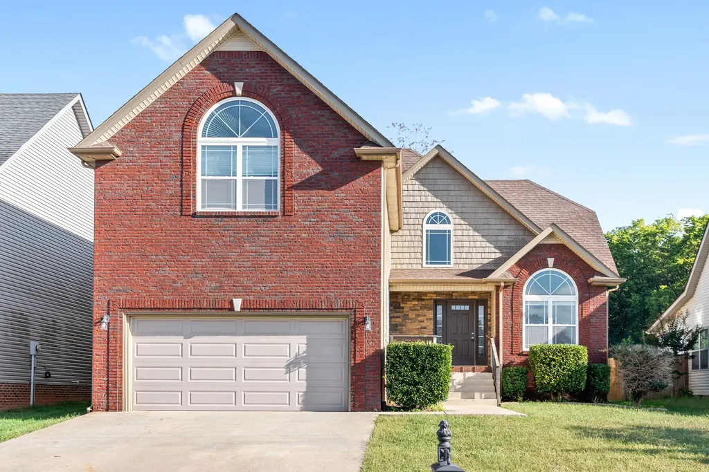1483 Brew Moss Drive Clarksville TN 37043