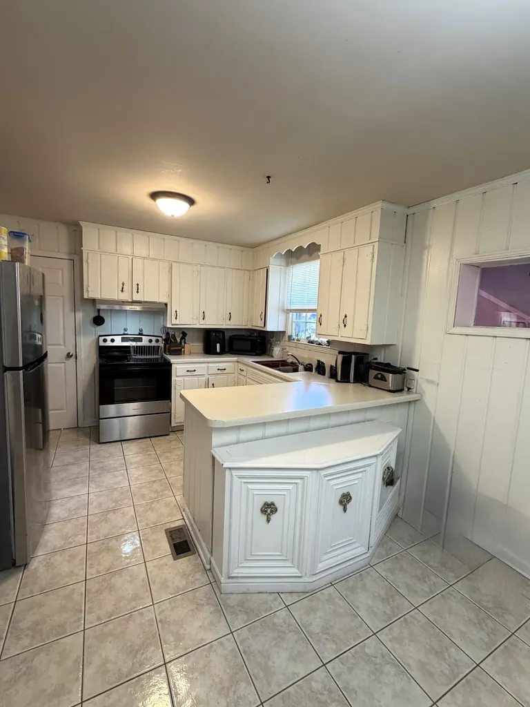 102 Shadydale Drive Hendersonville TN 37075