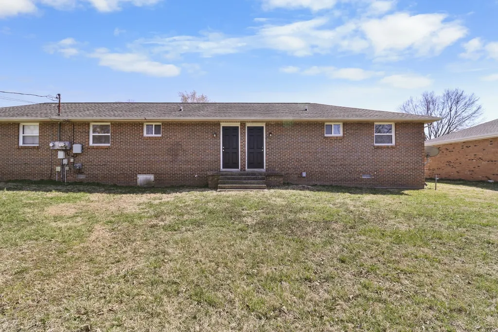 115 Tandy Drive Clarksville TN 37042