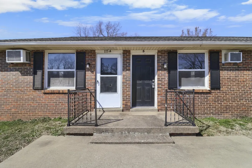 115 Tandy Drive Clarksville TN 37042