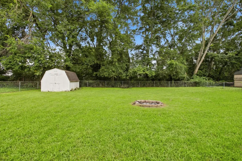 1615 Williamson Drive Columbia TN 38401