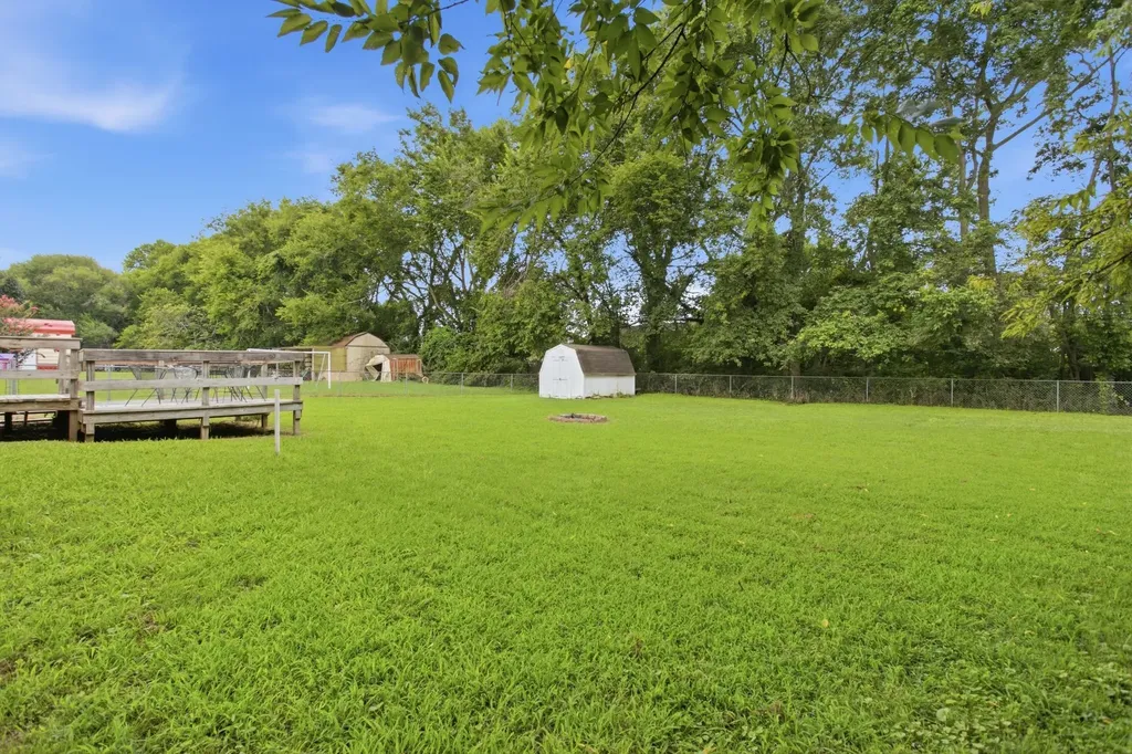 1615 Williamson Drive Columbia TN 38401