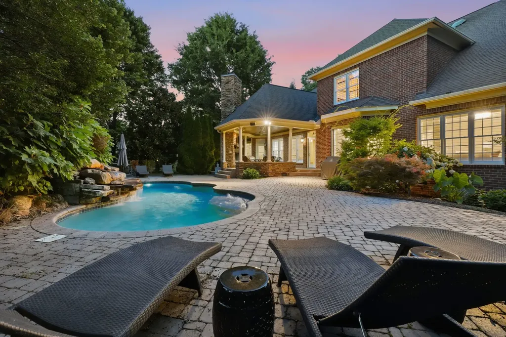 1136 Haverhill Drive Brentwood TN 37027