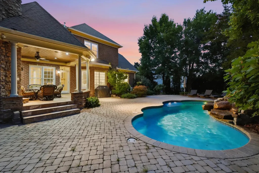 1136 Haverhill Drive Brentwood TN 37027
