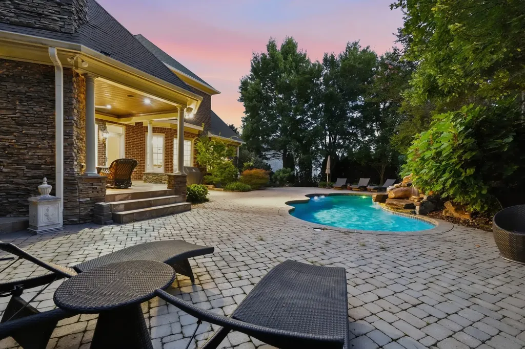 1136 Haverhill Drive Brentwood TN 37027