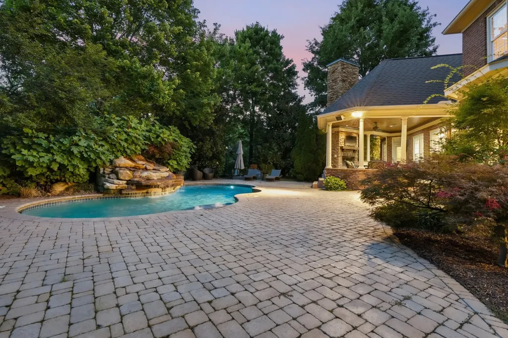 1136 Haverhill Drive Brentwood TN 37027