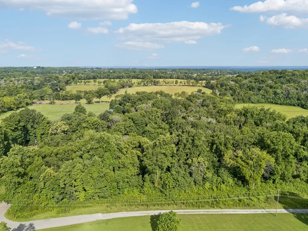 501 Young Drive Mount Juliet TN 37122
