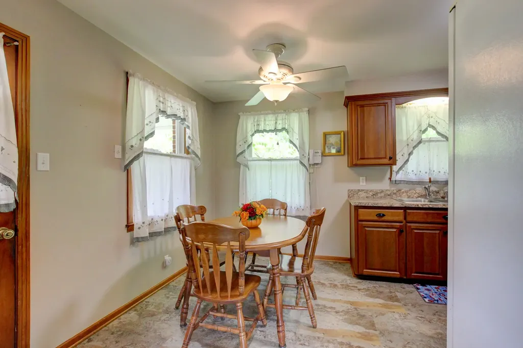 2302 Old Ashland City Road Clarksville TN 37043