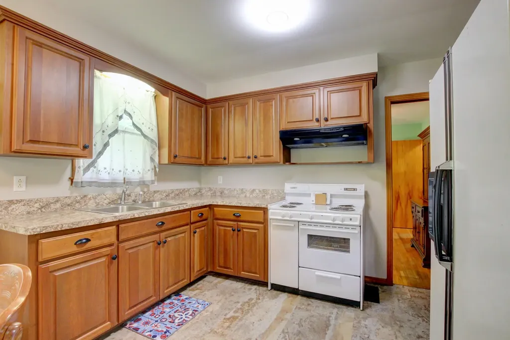 2302 Old Ashland City Road Clarksville TN 37043
