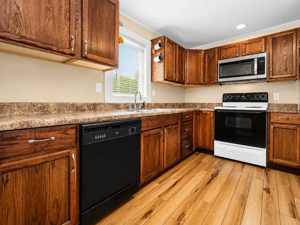 202 15th St, E Cookeville TN 38501