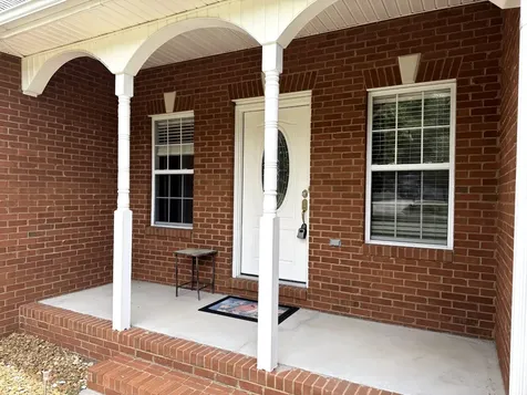 215 Woodson Drive Tullahoma TN 37388