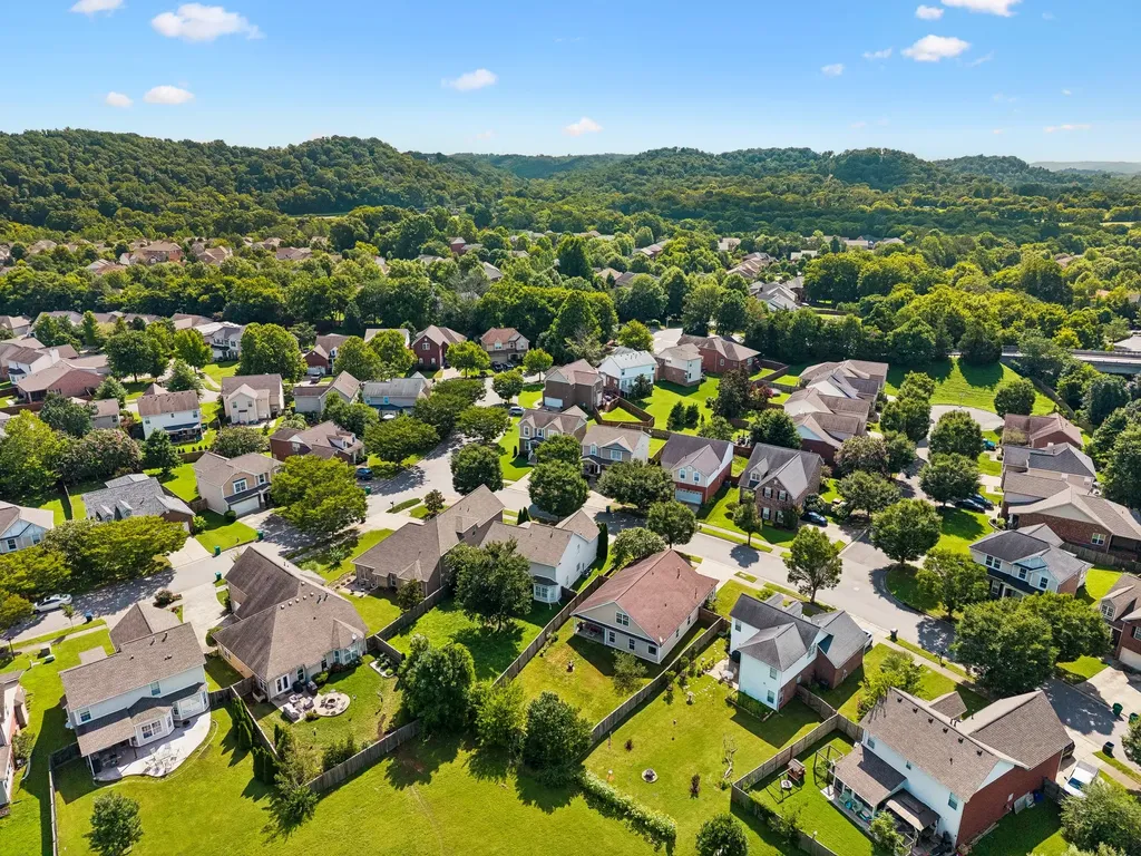 1008 Riverspring Drive Nashville TN 37221