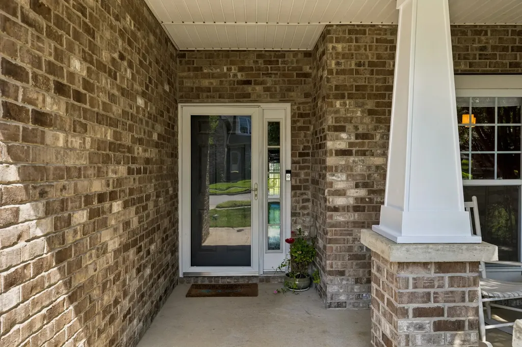1008 Riverspring Drive Nashville TN 37221
