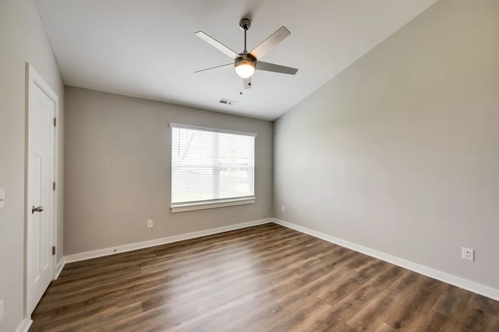 303 E Forge Court White Bluff TN 37187