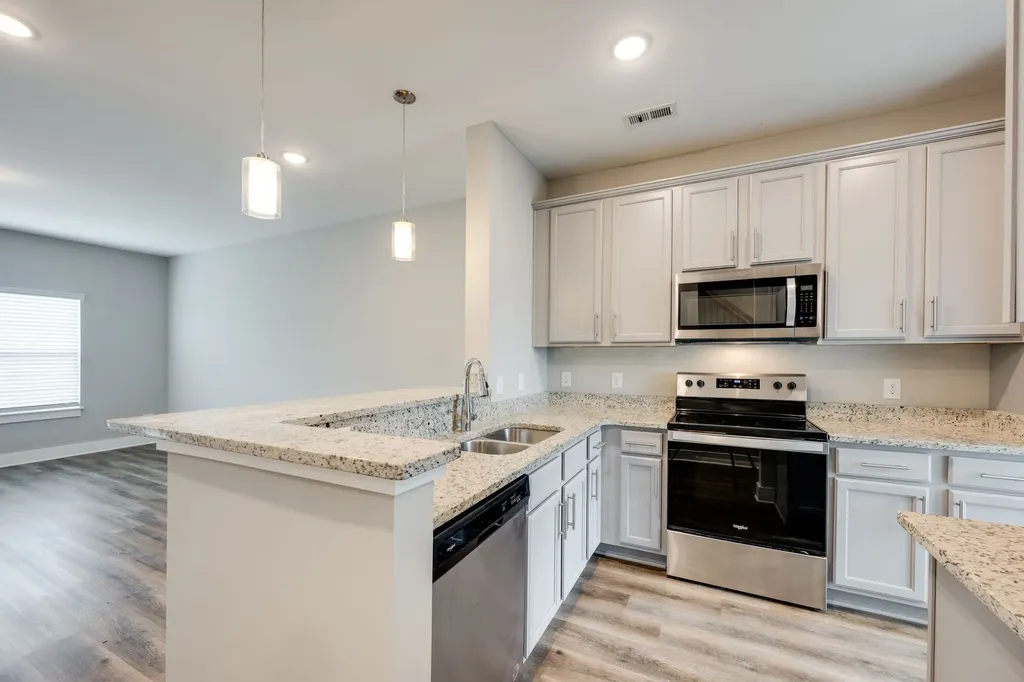 303 E Forge Court White Bluff TN 37187