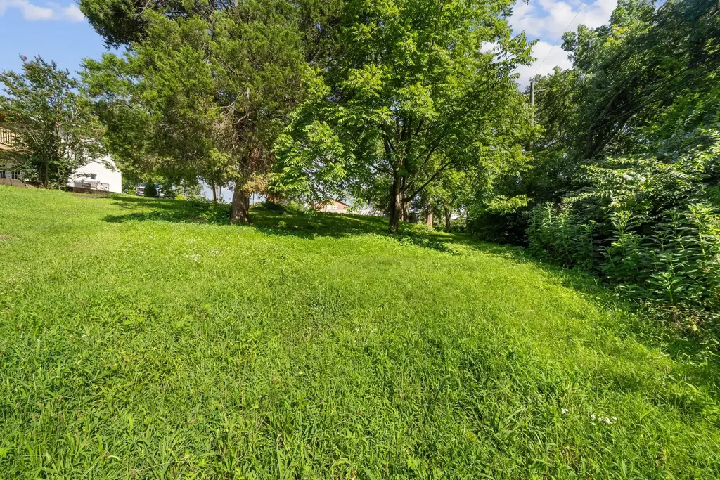 6537 Mercomatic Court Nashville TN 37209