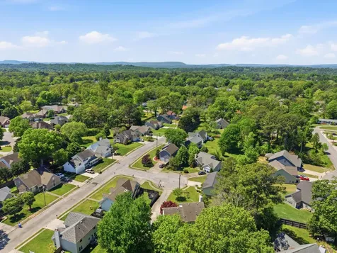1012 Tall Oak Lane Chattanooga TN 37421