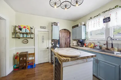 11 W Brow Terrace Chattanooga TN 37411