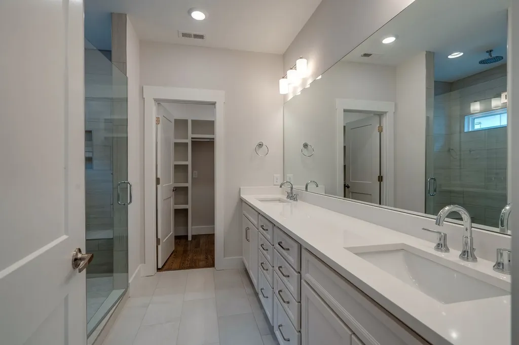 1610 Essex Avenue Nashville TN 37216
