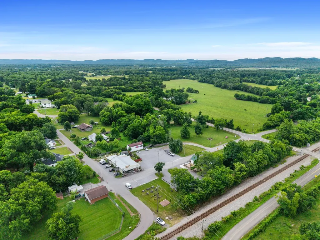 7011 Main Street Christiana TN 37037