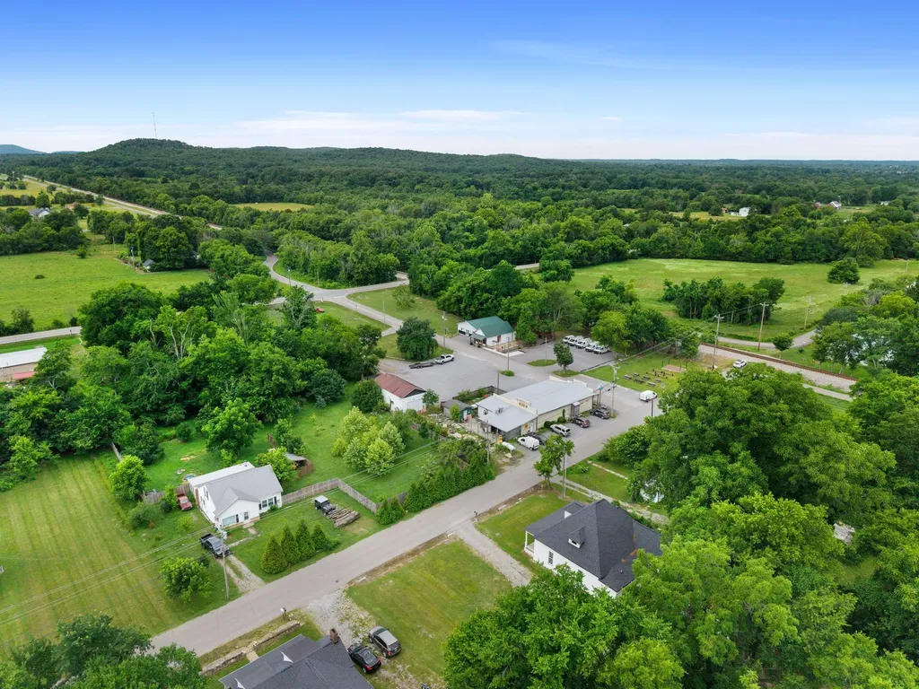 7011 Main Street Christiana TN 37037
