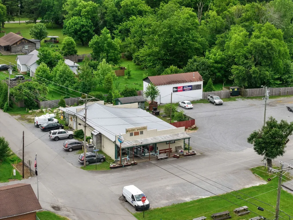 7011 Main Street Christiana TN 37037