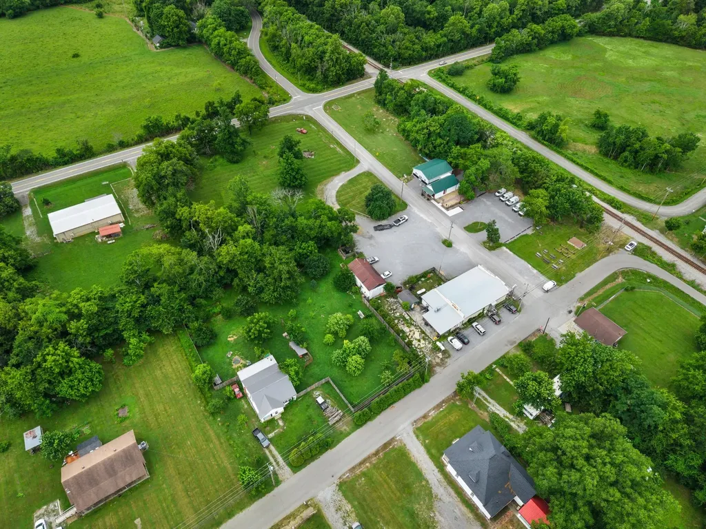 7011 Main Street Christiana TN 37037