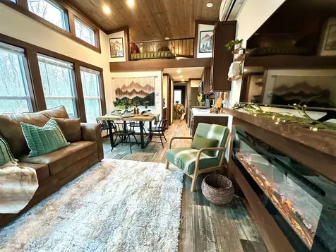 32 Mossy Rock Lane Monteagle TN 37356