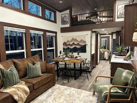 32 Mossy Rock Lane Monteagle TN 37356