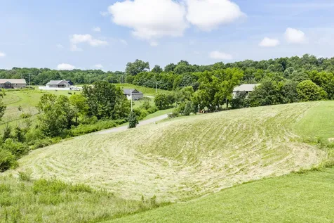 612 Thompson Creek Lane Cookeville TN 38506