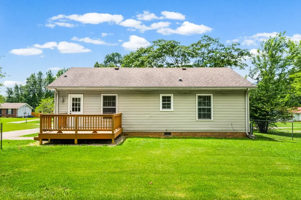 541 Donna Drive Clarksville TN 37042