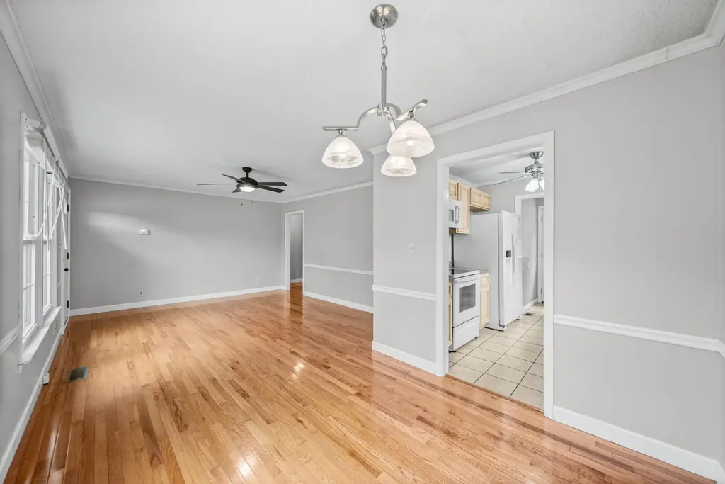 541 Donna Drive Clarksville TN 37042