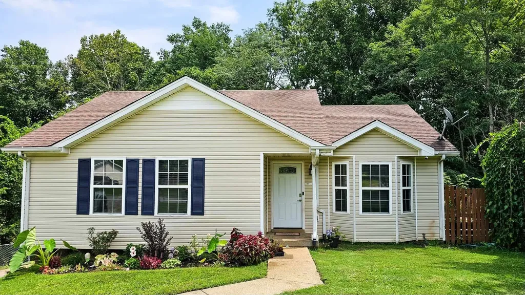 578 Somerset Lane Clarksville TN 37042
