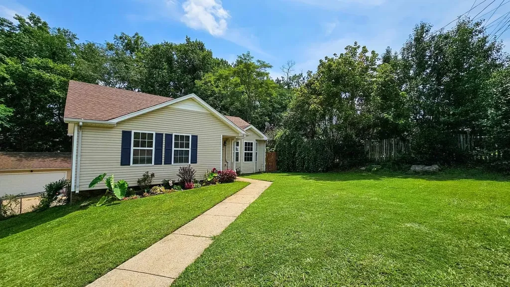 578 Somerset Lane Clarksville TN 37042