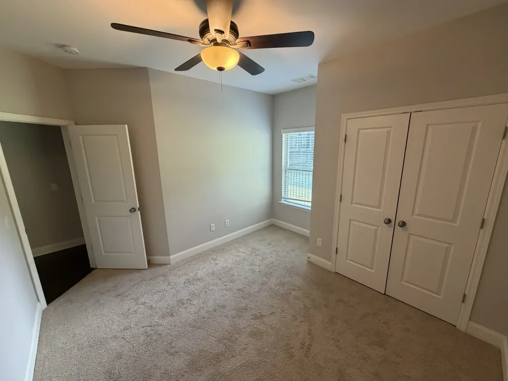 285 Black Thorn Lane Gallatin TN 37066