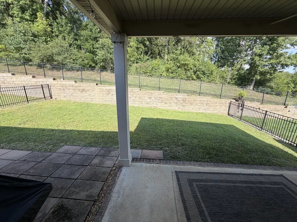 285 Black Thorn Lane Gallatin TN 37066
