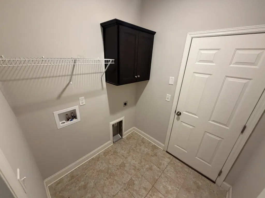 285 Black Thorn Lane Gallatin TN 37066