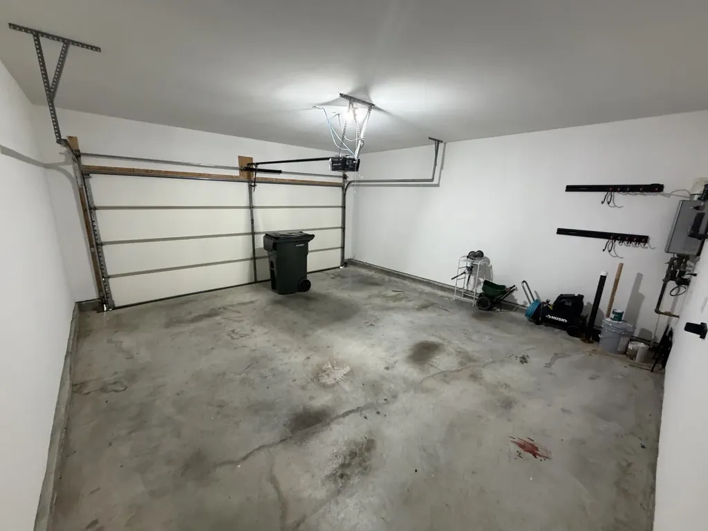 285 Black Thorn Lane Gallatin TN 37066